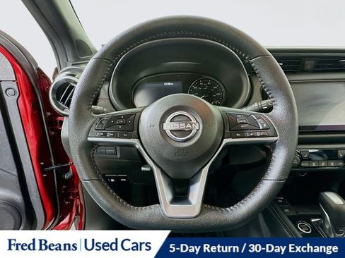 Used 2024 Nissan Kicks SR w/ SR Premium Package FWD image 16