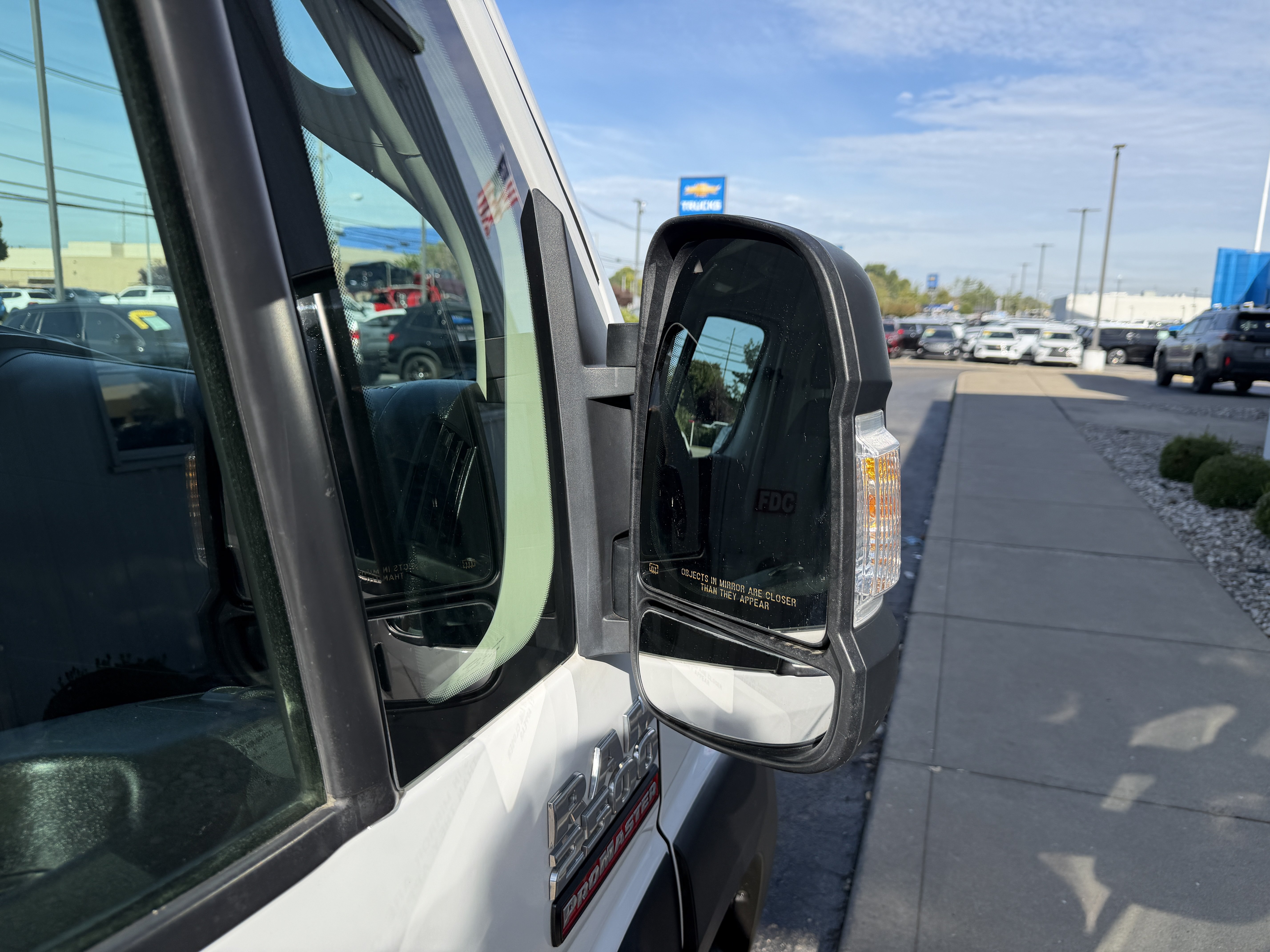 Used 2021 RAM ProMaster 2500 w/ Convenience Group FWD image 9