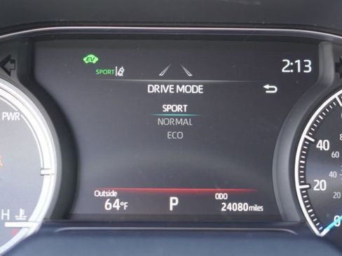 Certified 2024 Toyota Venza LE image 39