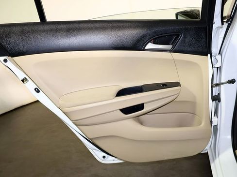 Used 2012 Honda Accord SE image 23