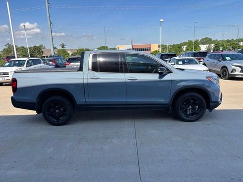 Used 2023 Honda Ridgeline Black Edition image 4