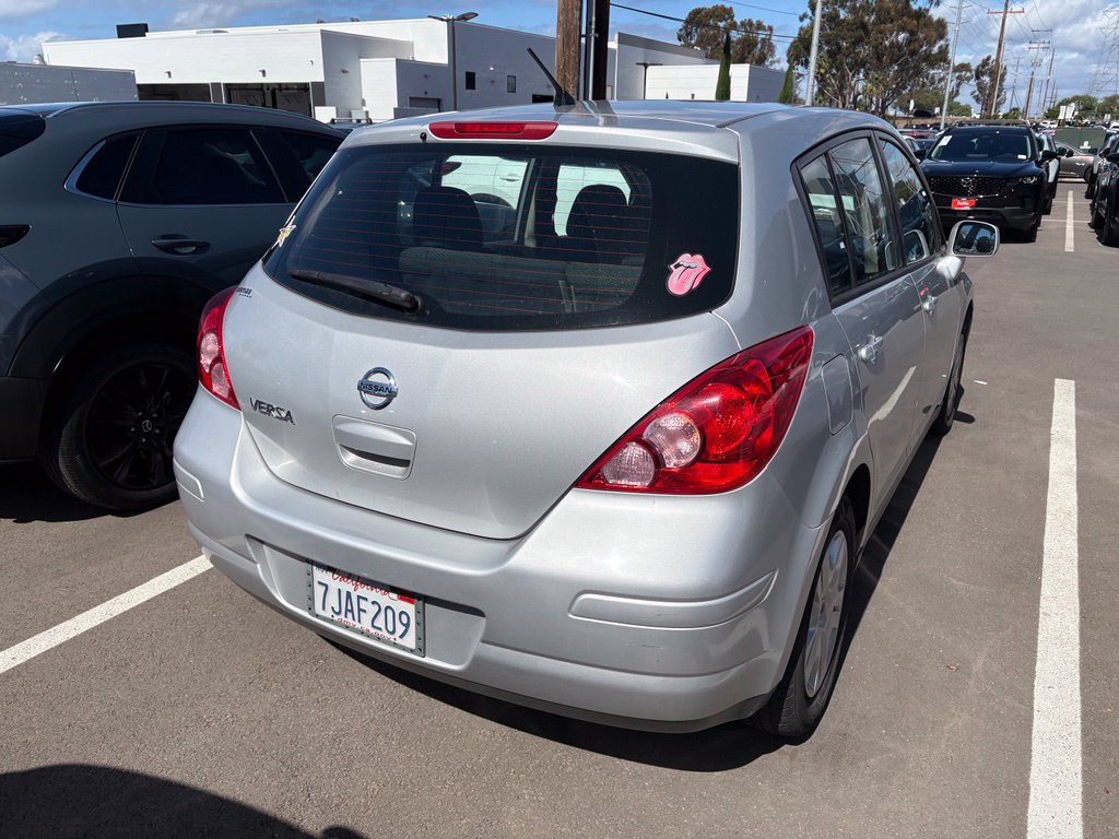 Used 2012 Nissan Versa 1.8 S FWD image 5