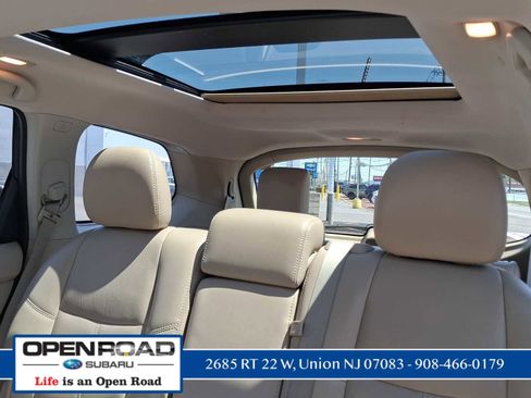 Used 2014 Nissan Pathfinder SL w/ SL Premium Package AWD/4WD image 13