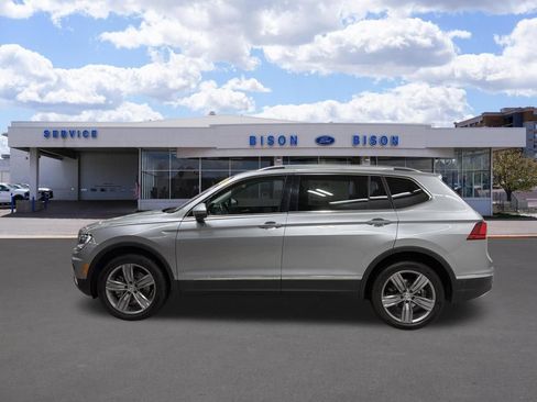 Used 2021 Volkswagen Tiguan SEL AWD/4WD image 5