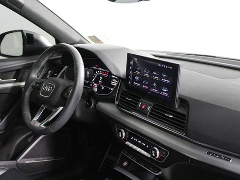 Used 2021 Audi SQ5 Premium Plus w/ Premium Plus Package image 14
