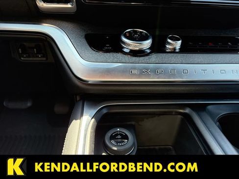 Used 2026 Ford Expedition Tremor AWD/4WD image 18