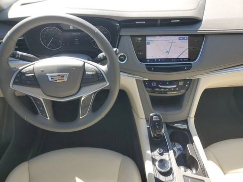 Certified 2025 Cadillac XT5 Premium Luxury w/ LPO, Floor Liner Package FWD image 29