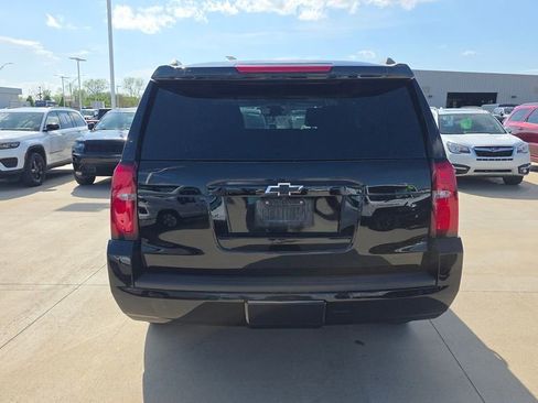 Used 2018 Chevrolet Suburban LT w/ RST Edition image 6