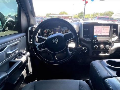 Used 2022 RAM 1500 Big Horn RWD image 5