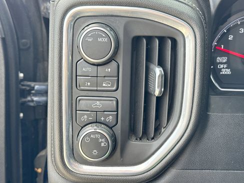 Used 2020 Chevrolet Silverado 1500 LT w/ LT Value Package AWD/4WD image 27
