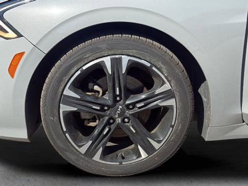 Used 2023 Kia K5 GT-Line AWD/4WD image 28