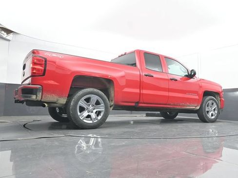 Used 2017 Chevrolet Silverado 1500 Custom w/ Custom Convenience Package AWD/4WD image 23