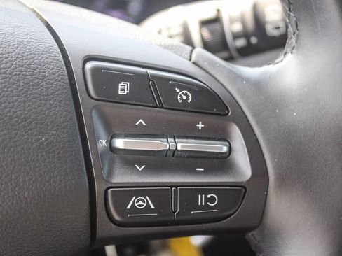 Certified 2023 Hyundai Kona SEL w/ Convenience Package image 31