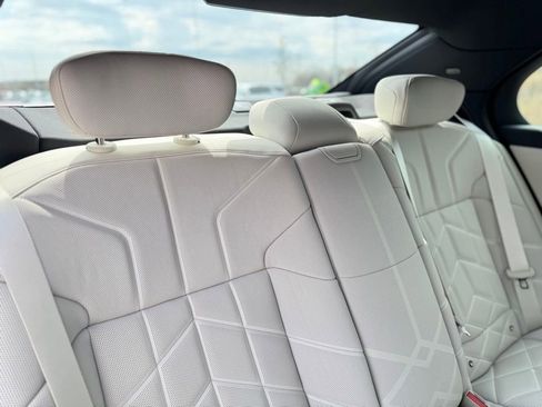 New 2026 BMW 760i xDrive w/ Executive Package AWD/4WD image 26