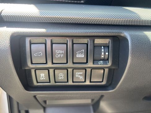 Used 2021 Subaru Forester Limited w/ Popular Package #3 AWD/4WD image 32