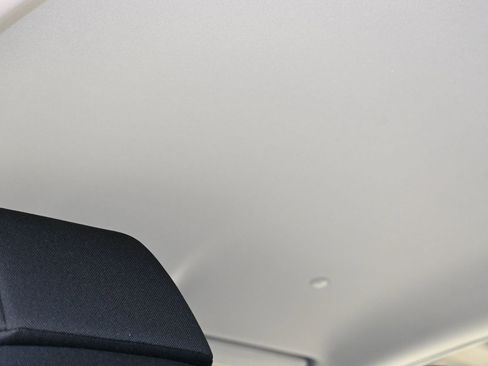 New 2026 Honda HR-V LX image 21