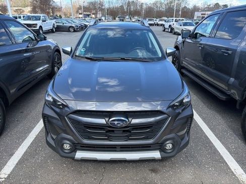 Used 2023 Subaru Outback Touring image 12