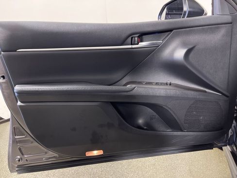 Certified 2022 Toyota Camry XSE FWD image 17