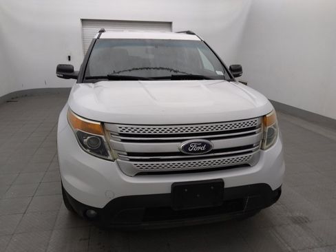 Used 2015 Ford Explorer XLT w/ Equipment Group 201A FWD image 14