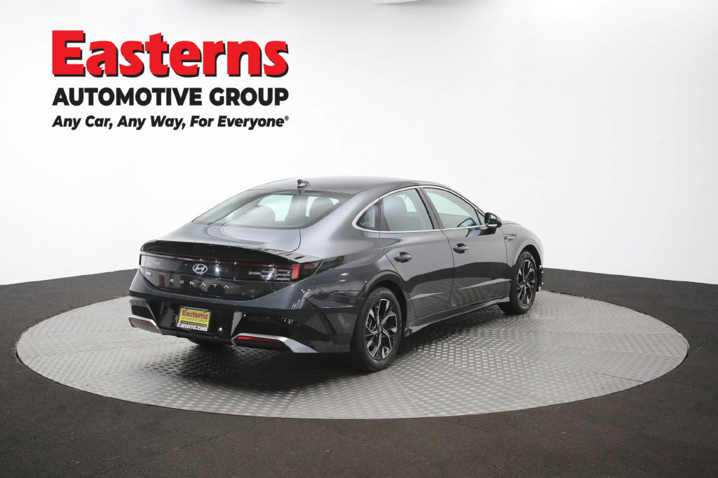 Used 2025 Hyundai Sonata SEL FWD image 43