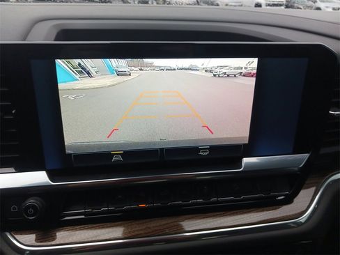 Used 2024 Chevrolet Silverado 1500 RST image 21