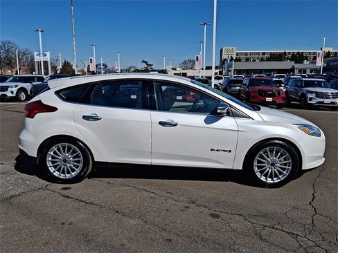 Used 2015 Ford Focus Electric Hatchback image 7