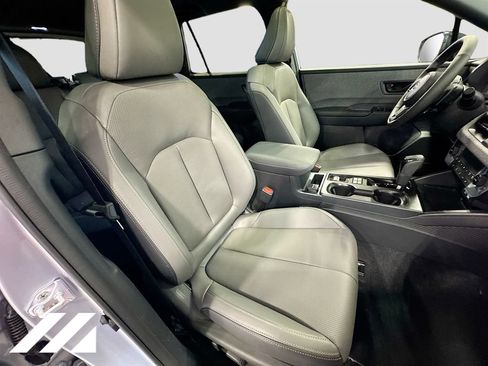 New 2026 Subaru Outback Limited XT AWD/4WD image 31