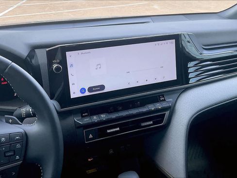 Used 2025 Toyota Camry SE w/ Multimedia Upgrade Package FWD image 14