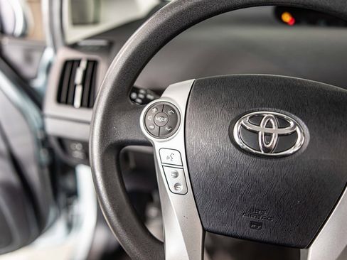 Used 2015 Toyota Prius Three image 22