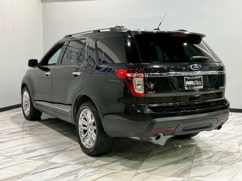 Used 2013 Ford Explorer XLT image 9