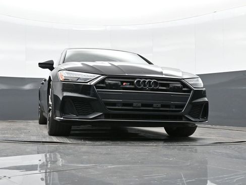 Used 2022 Audi S7 Prestige w/ Prestige Package image 33