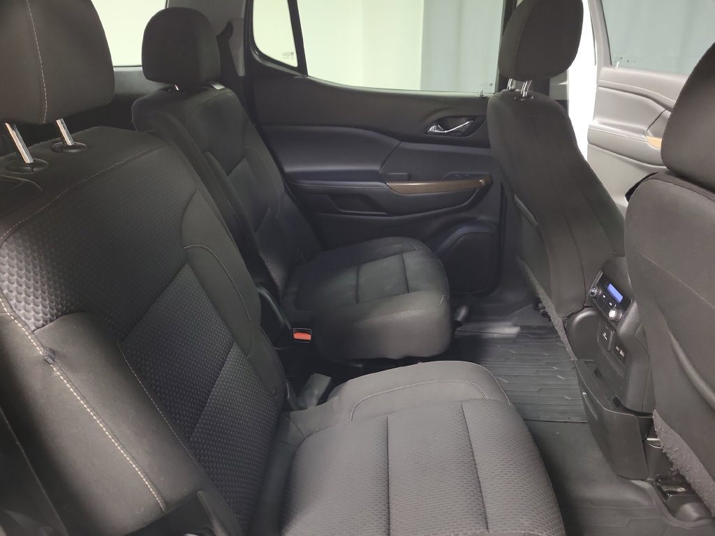 Used 2020 GMC Acadia SLE w/ Driver Convenience Package FWD image 34