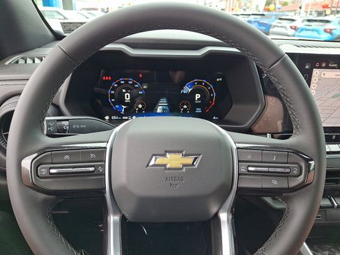 New 2026 Chevrolet Colorado W/T AWD/4WD image 9