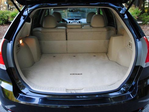 Used 2009 Toyota Venza image 35