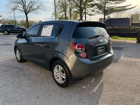 Used 2013 Chevrolet Sonic LT image 2