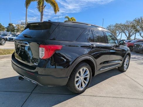 Used 2020 Ford Explorer XLT w/ Equipment Group 202A image 4