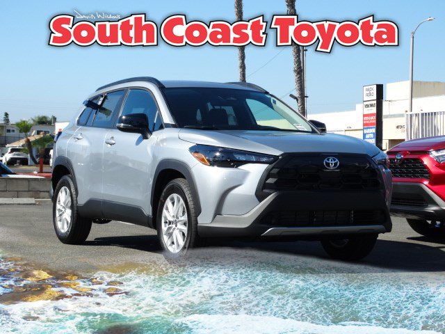 New 2026 Toyota Corolla Cross LE FWD image 1
