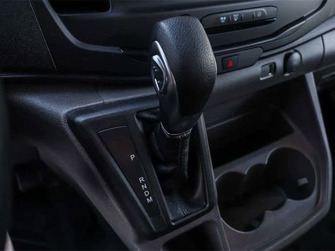 New 2025 Ford Transit 250 148 Medium Roof image 21