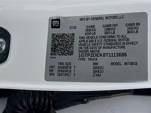 Used 2026 GMC Canyon AT4 w/ Technology Plus Package image 33