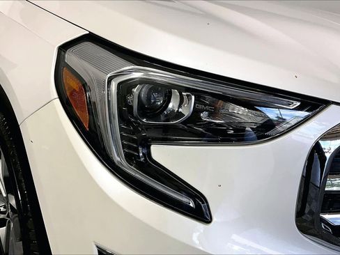 Used 2021 GMC Terrain SLT FWD image 27