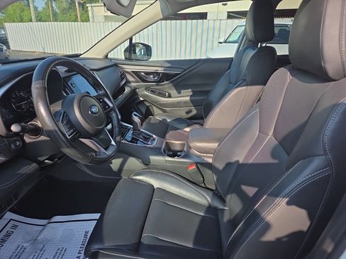 Used 2023 Subaru Outback Limited image 14