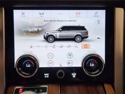 Used 2019 Land Rover Range Rover LWB SV Autobiography image 18