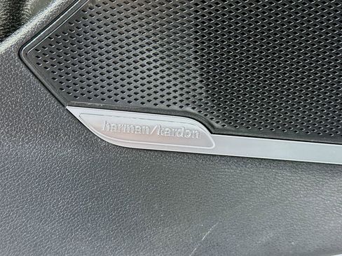 Used 2023 Kia Sportage SX FWD image 19