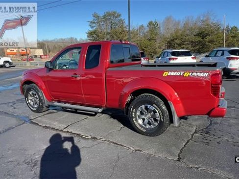 Used 2016 Nissan Frontier Desert Runner image 6