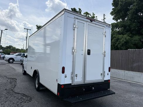 Used 2021 Chevrolet Express 3500 w/ Power Convenience Package RWD image 22