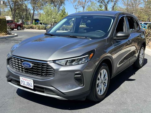 Used 2023 Ford Escape Active FWD image 13