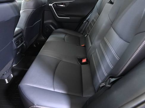 Used 2022 Toyota RAV4 Limited AWD/4WD image 7