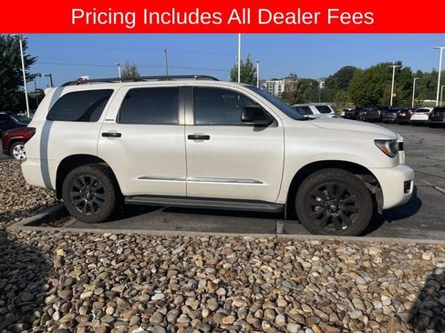 Used 2021 Toyota Sequoia Nightshade w/ Safety & Convenience Package AWD/4WD image 12