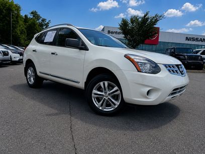 Used 2015 Nissan Rogue S w/ Convenience Package