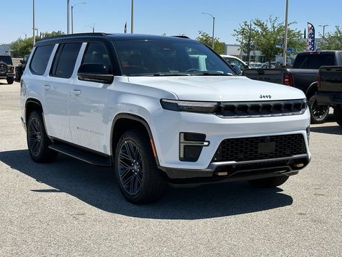 New 2026 Jeep Grand Wagoneer 4WD image 10